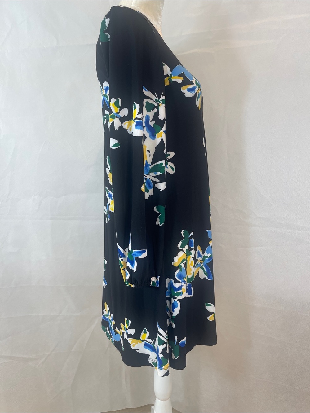Nine West Black Long-Sleeve Floral Swing Dress - Picture 7 of 10